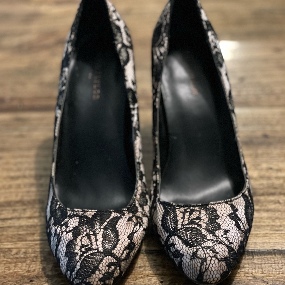 Ann Taylor Black and Nude Lace Heels